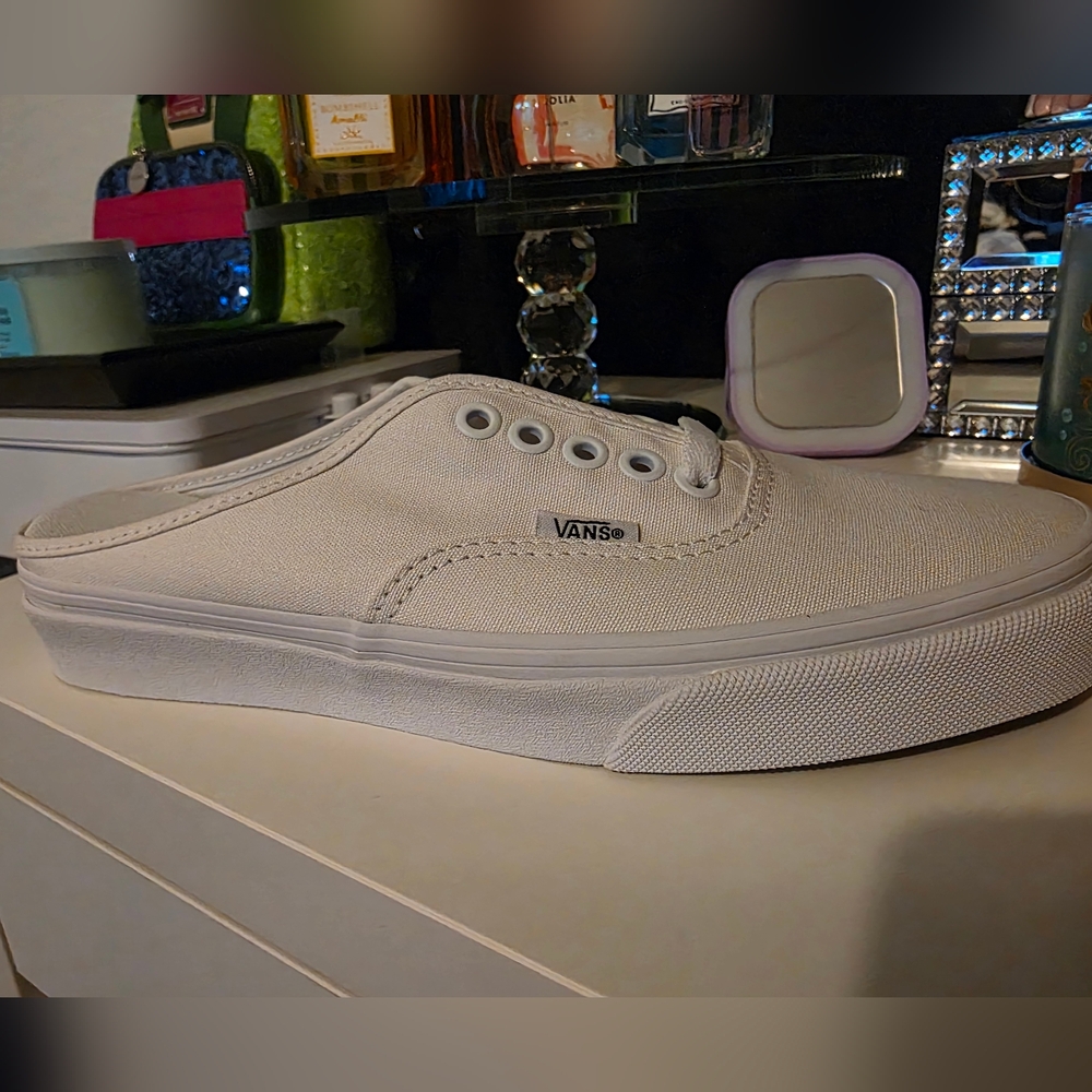Vans Authentic Mule White Size 6.5 Men, 8 Women
